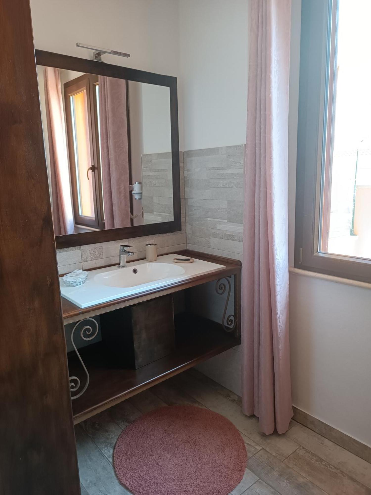 بورتو توريس B&B Mamuthones الغرفة الصورة
