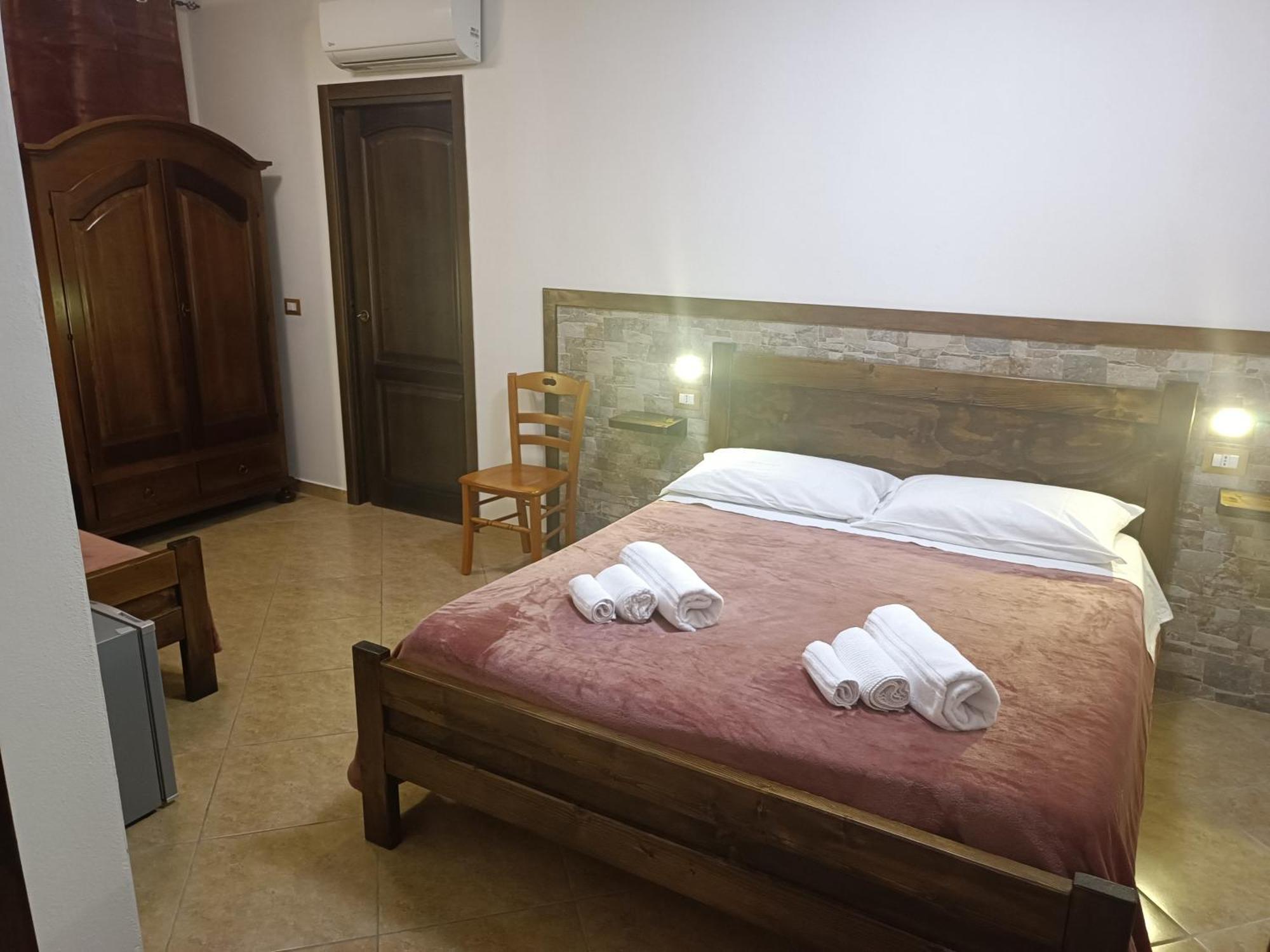بورتو توريس B&B Mamuthones الغرفة الصورة